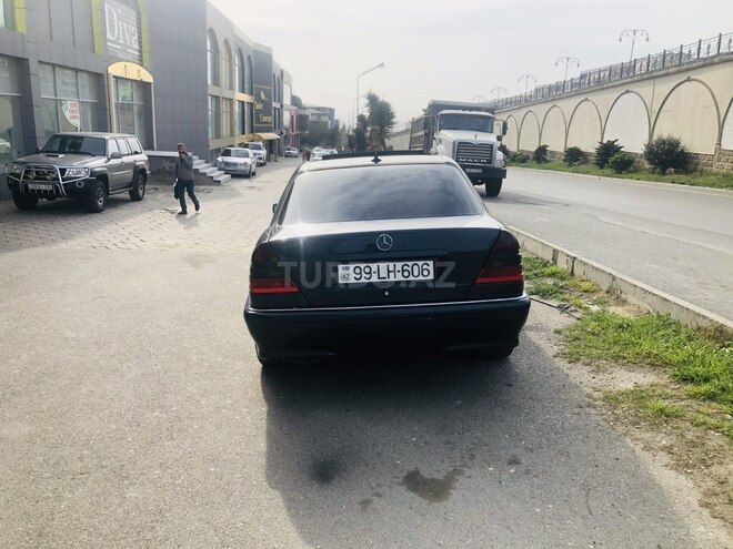 Mercedes C 200 1999, 310,000 km - 2.0 l - Bakı