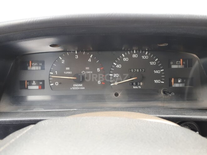 Toyota Surf 1992, 257,617 km - 2.5 l - Bakı