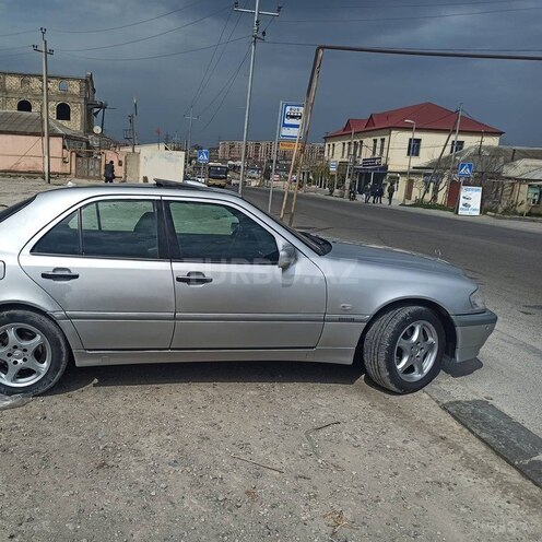 Mercedes C 200 1999, 265,000 km - 2.0 l - Bakı