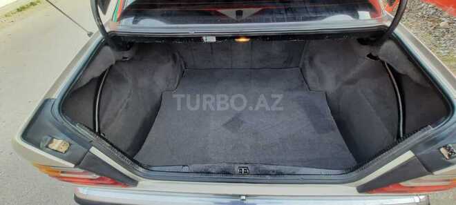 Mercedes E 300 1991, 317,212 km - 3.0 л - Bakı