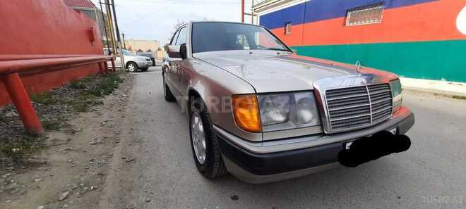 Mercedes E 300 1991, 317,212 km - 3.0 л - Bakı