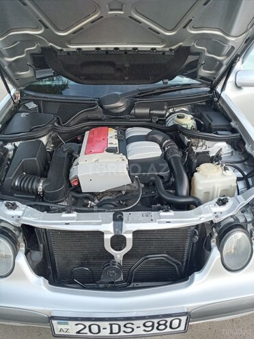 Mercedes E 200 2000, 234,000 km - 2.0 l - Gəncə