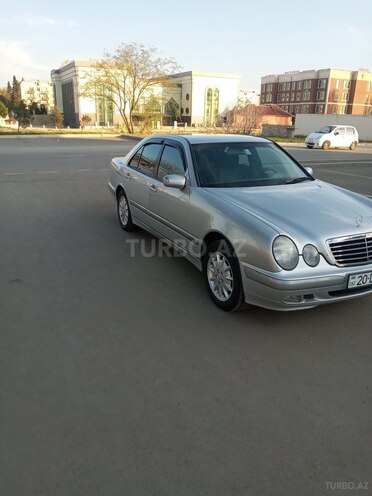 Mercedes E 200 2000, 234,000 km - 2.0 l - Gəncə