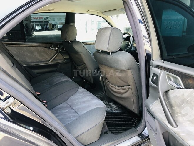 Mercedes E 270 2001, 255,017 km - 2.7 l - Bakı