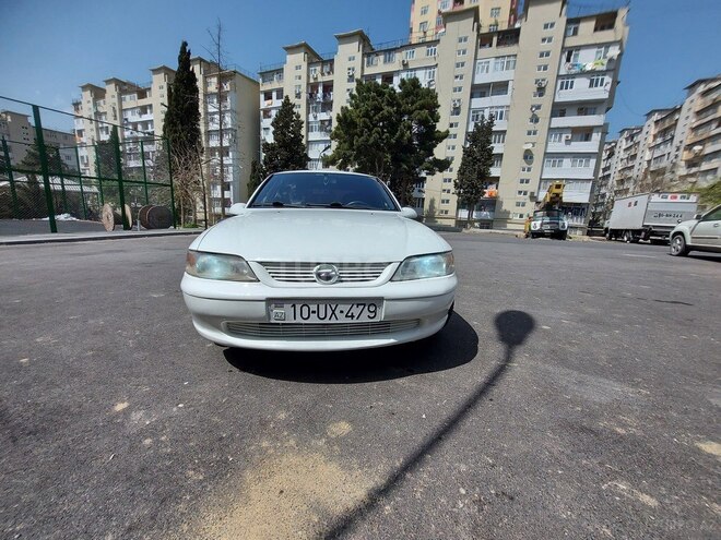 Opel Vectra 1997, 315,000 km - 1.8 l - Bakı