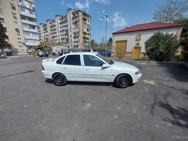 Opel Vectra 1997, 315,000 km - 1.8 l - Bakı