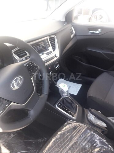 Hyundai Accent 2019, 98,500 km - 1.4 l - Bakı
