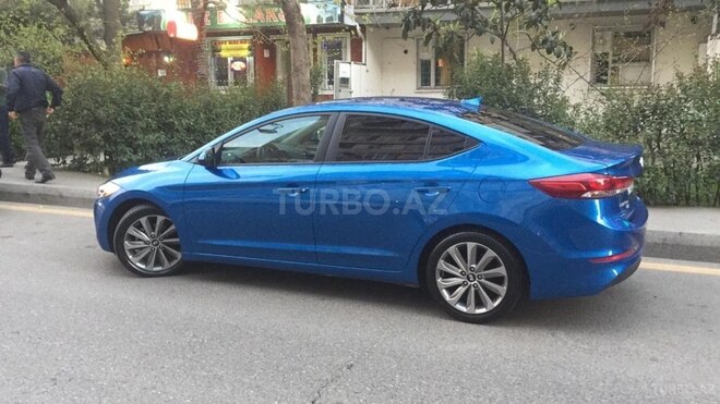 Hyundai Elantra 2017, 87,000 km - 2.0 l - Bakı