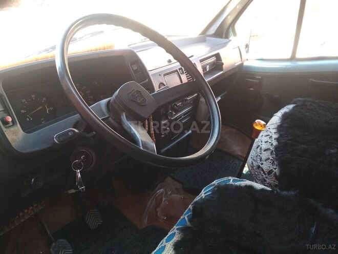 GAZ 3302-744 1995, 150,000 km - 2.5 l - Samux