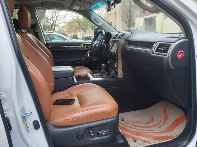 Lexus GX 460 2015, 95,000 km - 4.6 l - Bakı