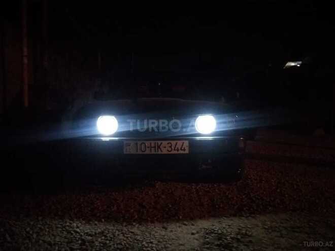 BMW 318 1988, 258,369 km - 1.8 л - Bakı