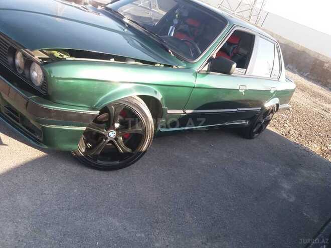 BMW 318 1988, 258,369 km - 1.8 л - Bakı