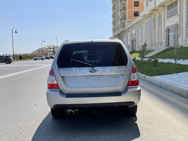 Subaru Forester 2006, 190,000 km - 2.5 л - Sumqayıt
