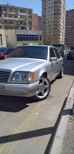 Mercedes E 200 1994, 254,000 km - 2.0 l - Bakı