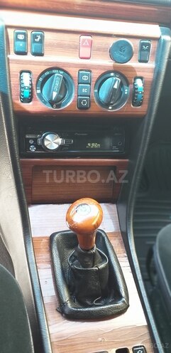 Mercedes E 200 1994, 254,000 km - 2.0 l - Bakı