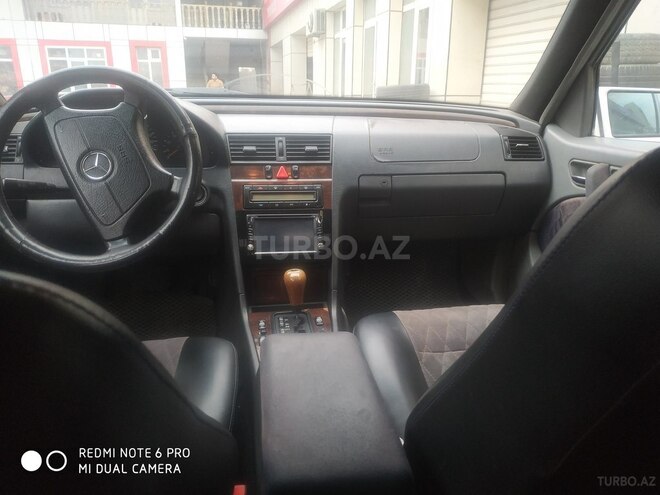 Mercedes C 230 1997, 295,000 km - 2.3 l - Bakı
