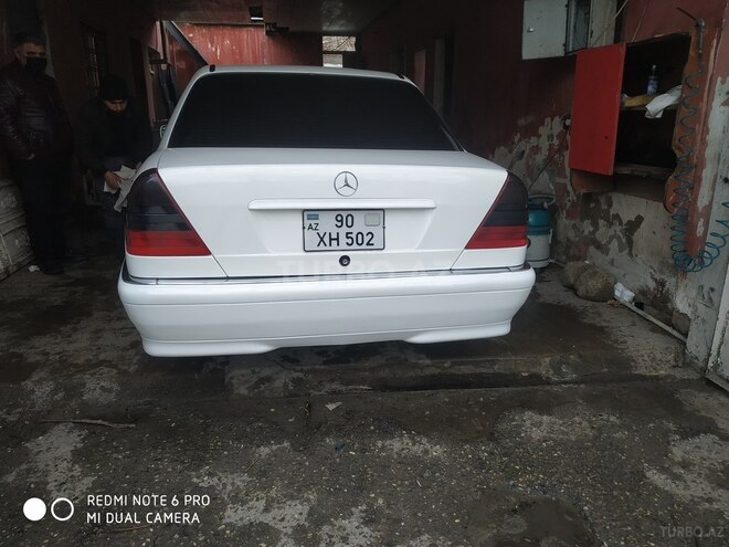Mercedes C 230 1997, 295,000 km - 2.3 l - Bakı