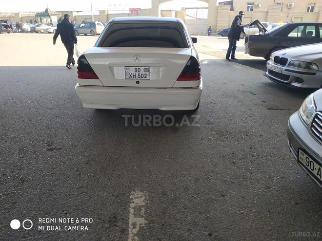 Mercedes C 230 1997, 295,000 km - 2.3 l - Bakı