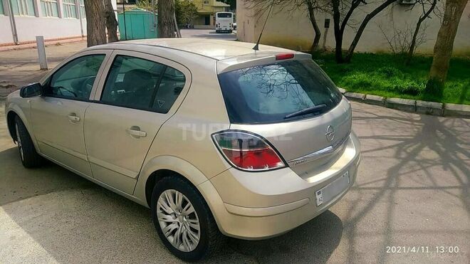 Opel Astra 2008, 182,000 km - 1.3 l - Bakı