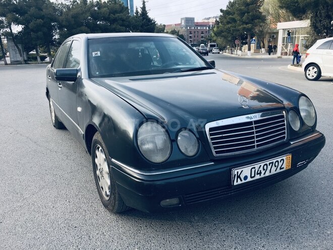 Mercedes E 300 1996, 241,041 km - 3.0 л - Sumqayıt