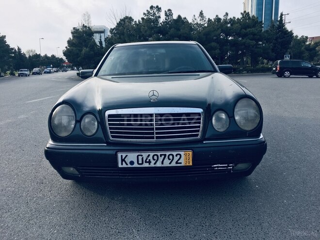 Mercedes E 300 1996, 241,041 km - 3.0 л - Sumqayıt