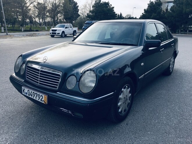 Mercedes E 300 1996, 241,041 km - 3.0 л - Sumqayıt