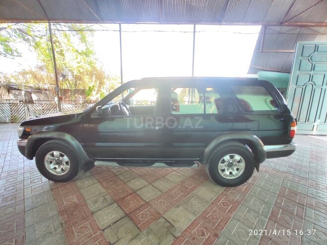 Nissan Terrano 1997, 302,000 km - 3.0 l - Bərdə