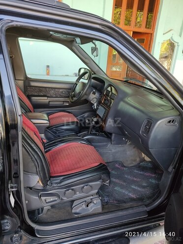 Nissan Terrano 1997, 302,000 km - 3.0 l - Bərdə