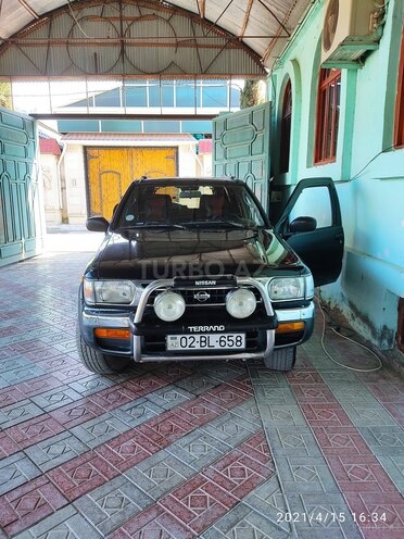 Nissan Terrano 1997, 302,000 km - 3.0 l - Bərdə