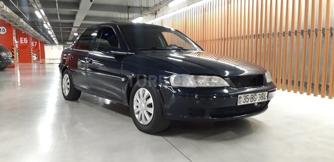 Opel Vectra 1996, 328,000 km - 1.8 л - Gəncə