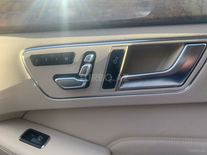 Mercedes E 350 2013, 118,000 km - 3.5 l - Qax