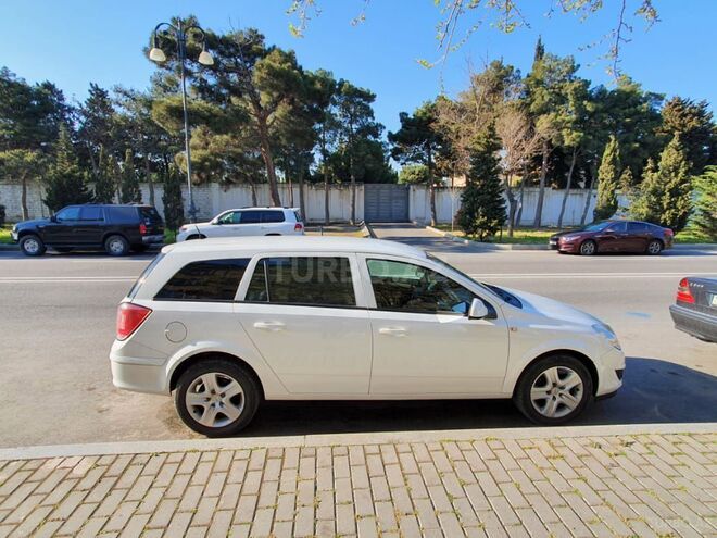 Opel Astra 2009, 270,000 km - 1.3 l - Bakı