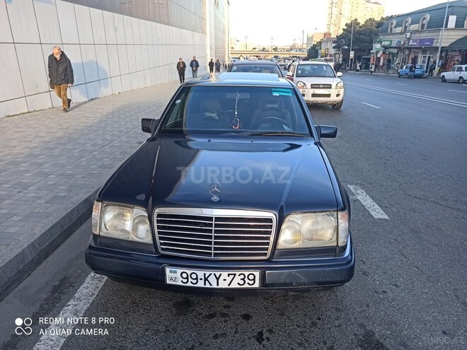 Mercedes E 250 1995, 50,650 km - 2.5 l - Bakı