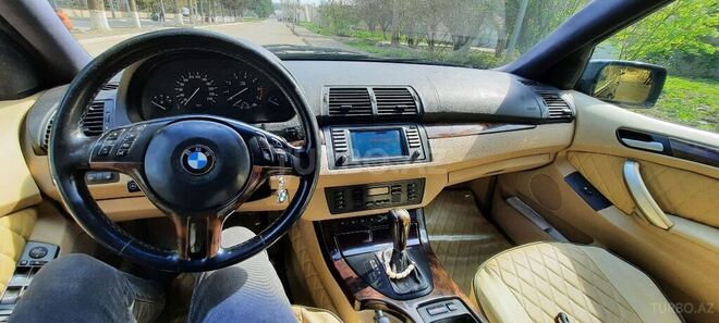 BMW X5 2002, 324,165 km - 4.4 l - Qazax