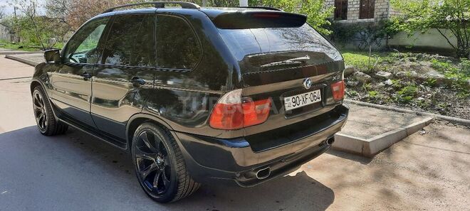 BMW X5 2002, 324,165 km - 4.4 l - Qazax