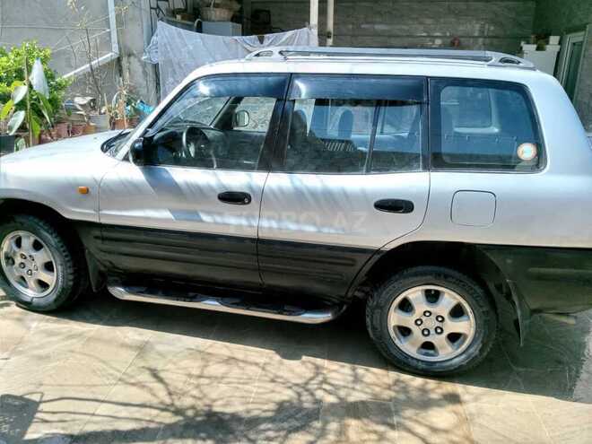 Toyota RAV4 1996, 220,000 km - 2.0 l - Bakı