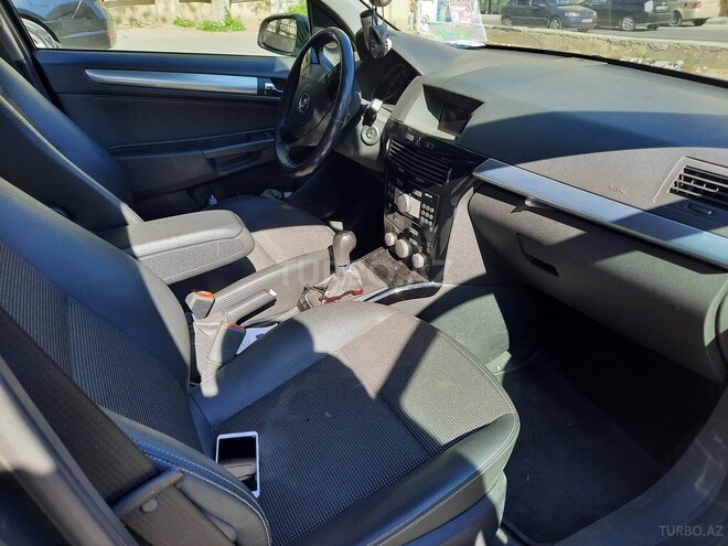 Opel Astra 2008, 135,000 km - 1.3 l - Bakı