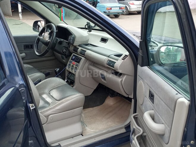 Land Rover Freelander 2001, 136,000 km - 2.5 l - Gəncə