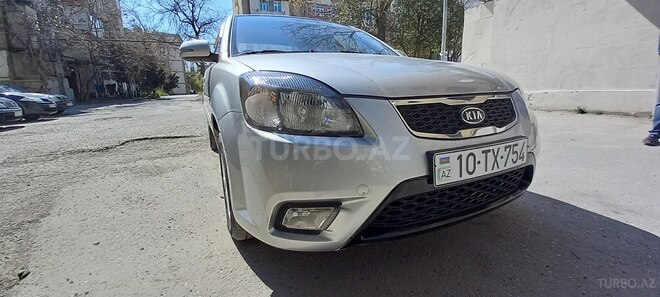Kia Rio 2010, 156,000 km - 1.5 л - Bakı