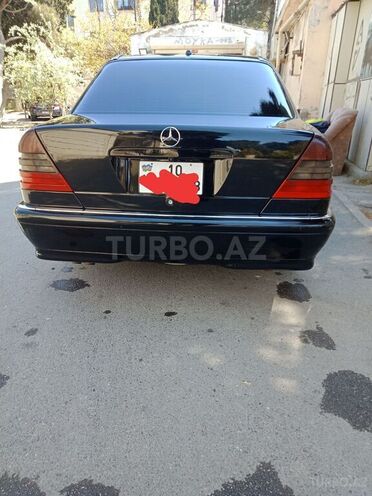 Mercedes C 230 2000, 230,000 km - 2.3 л - Bakı
