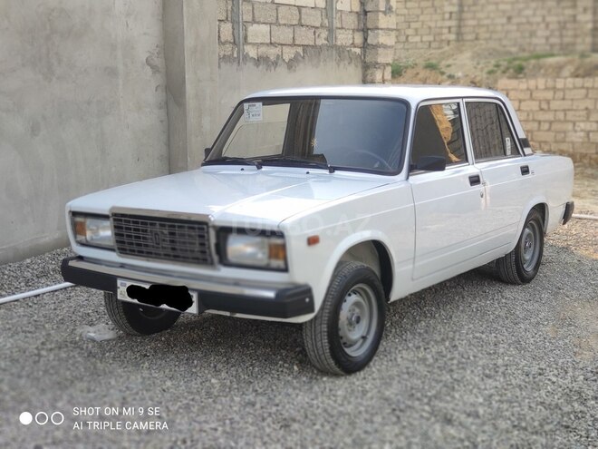 LADA (VAZ) 2107 2009, 127,000 km - 1.6 л - Bakı