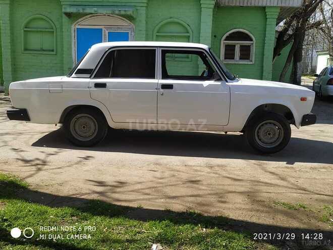 LADA (VAZ) 2107 2009, 127,000 km - 1.6 л - Bakı