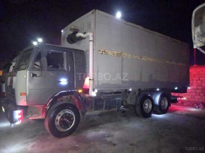KamAz 53212 1988, 200,000 km - 11.0 l - İsmayıllı