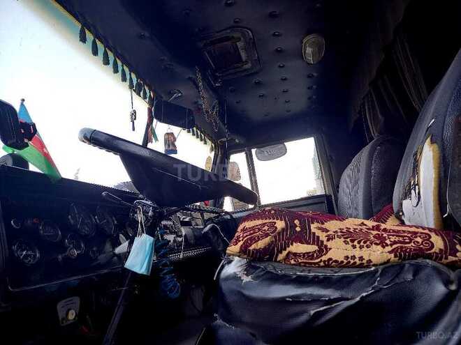 KamAz 53212 1988, 200,000 km - 11.0 l - İsmayıllı