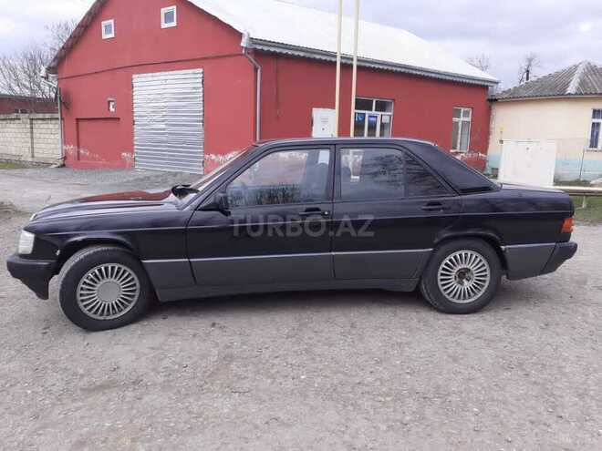 Mercedes 190 1992, 318,151 km - 2.0 л - İsmayıllı