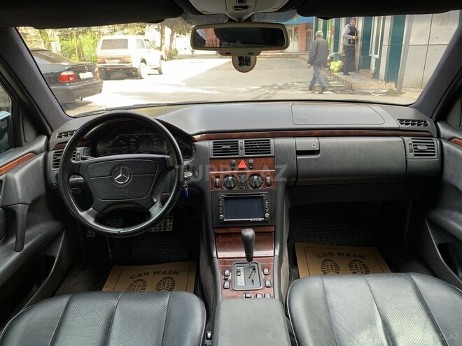 Mercedes E 230 1996, 420,000 km - 2.3 l - Bakı