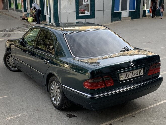 Mercedes E 230 1996, 420,000 km - 2.3 l - Bakı