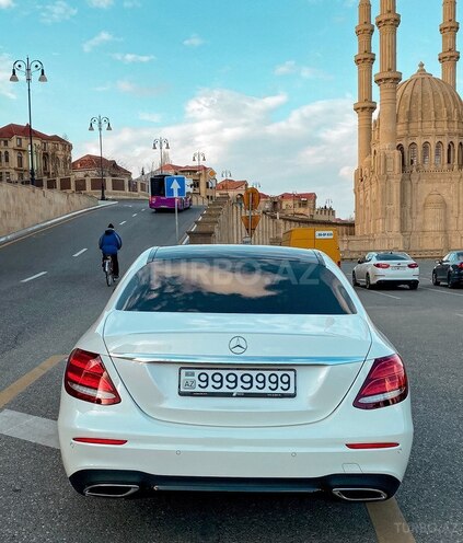 Mercedes E 220 2017, 80,000 km - 2.2 л - Bakı