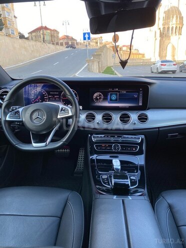 Mercedes E 220 2017, 80,000 km - 2.2 л - Bakı