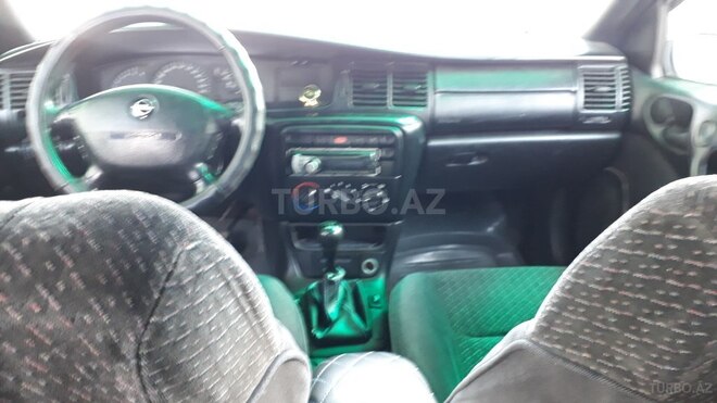 Opel Vectra 1996, 250,000 km - 1.8 л - Gəncə